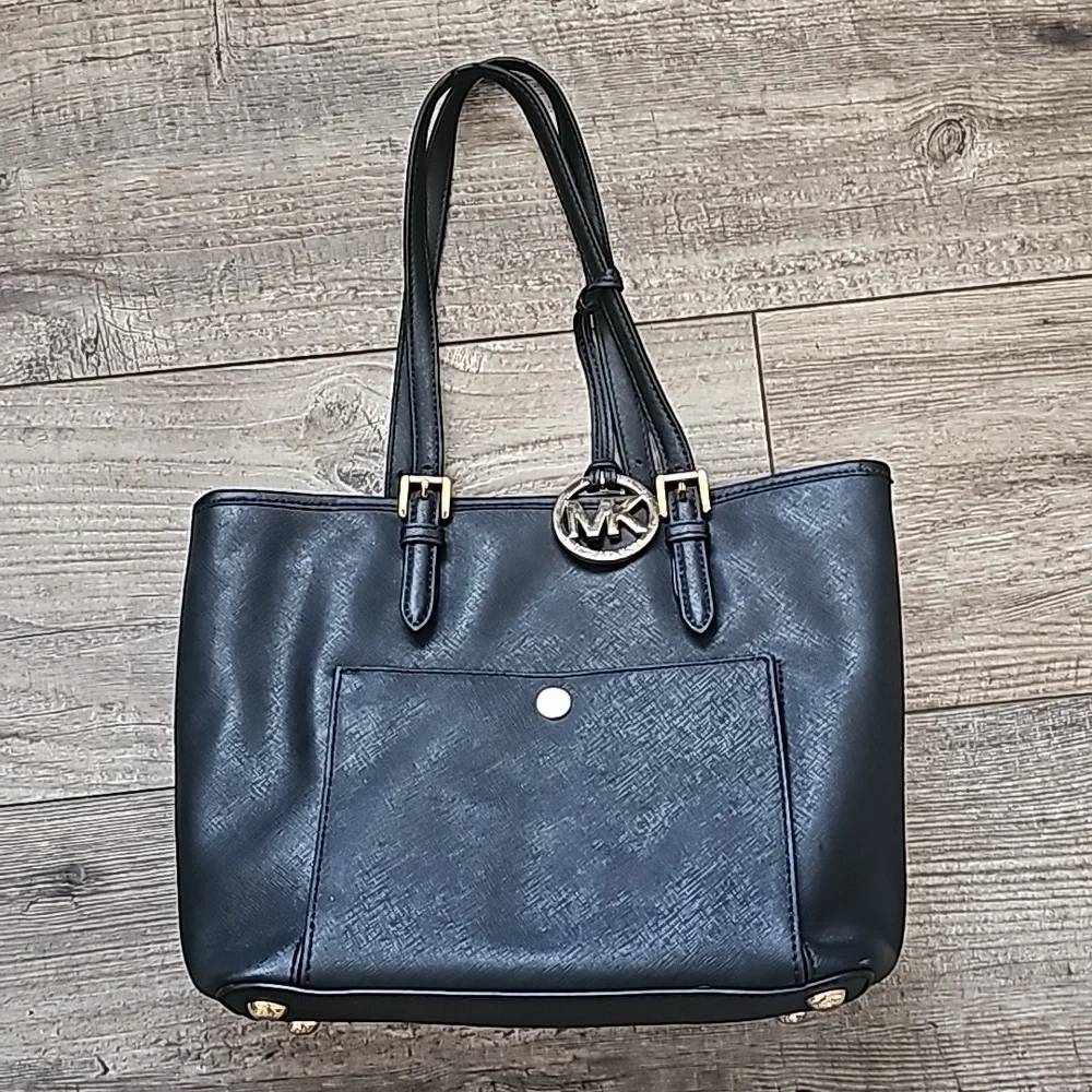 Michael Kors Medium Jet Set Saffiano Leather Tote Adrimal